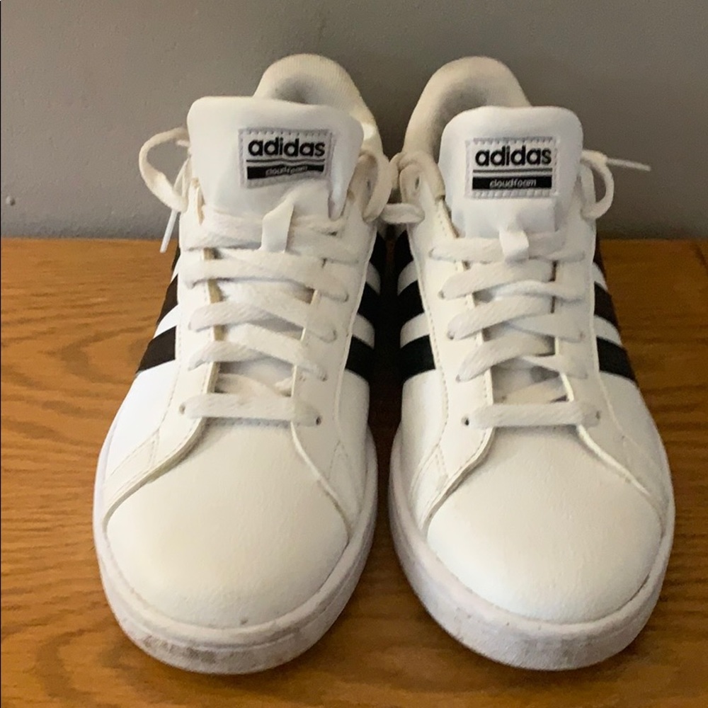 Size 9 adidas athletic walking shoes